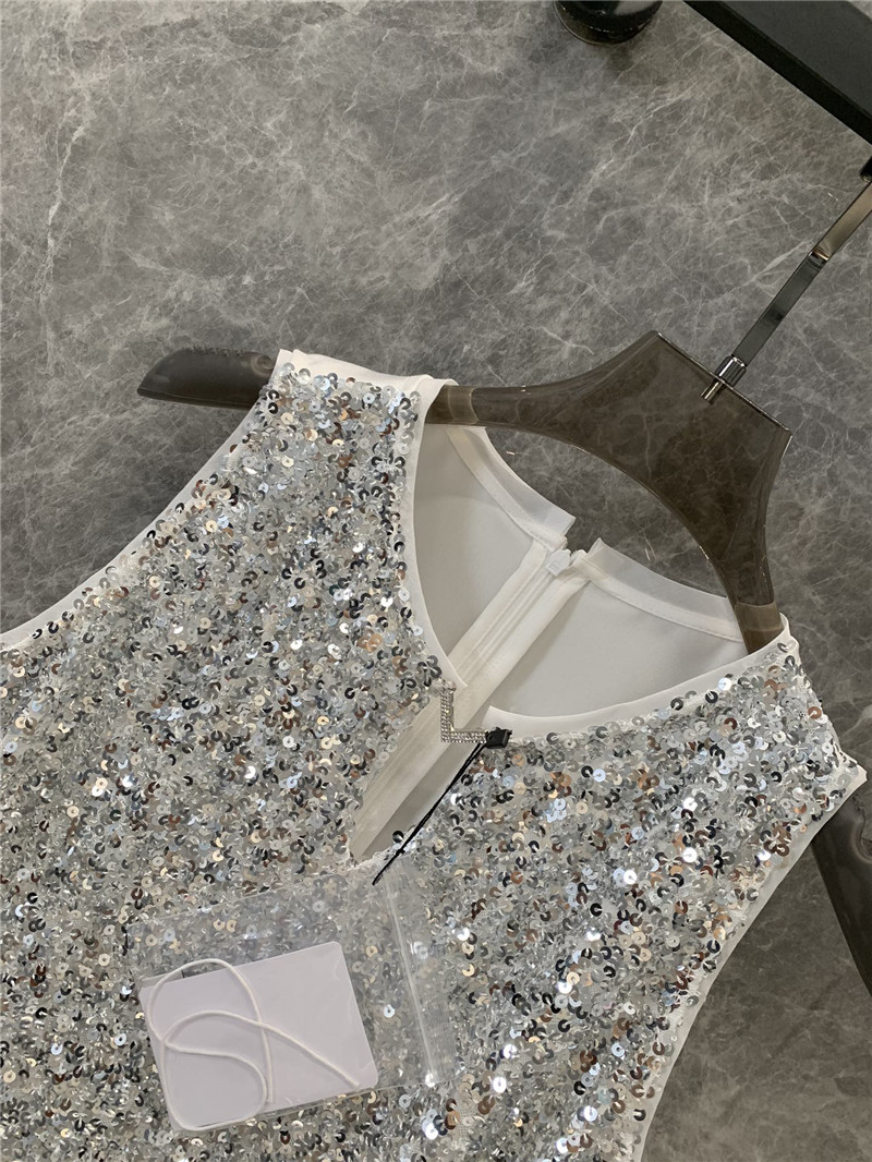 Va1e*ntin0 sequined vest top cheap replica designer clothes
