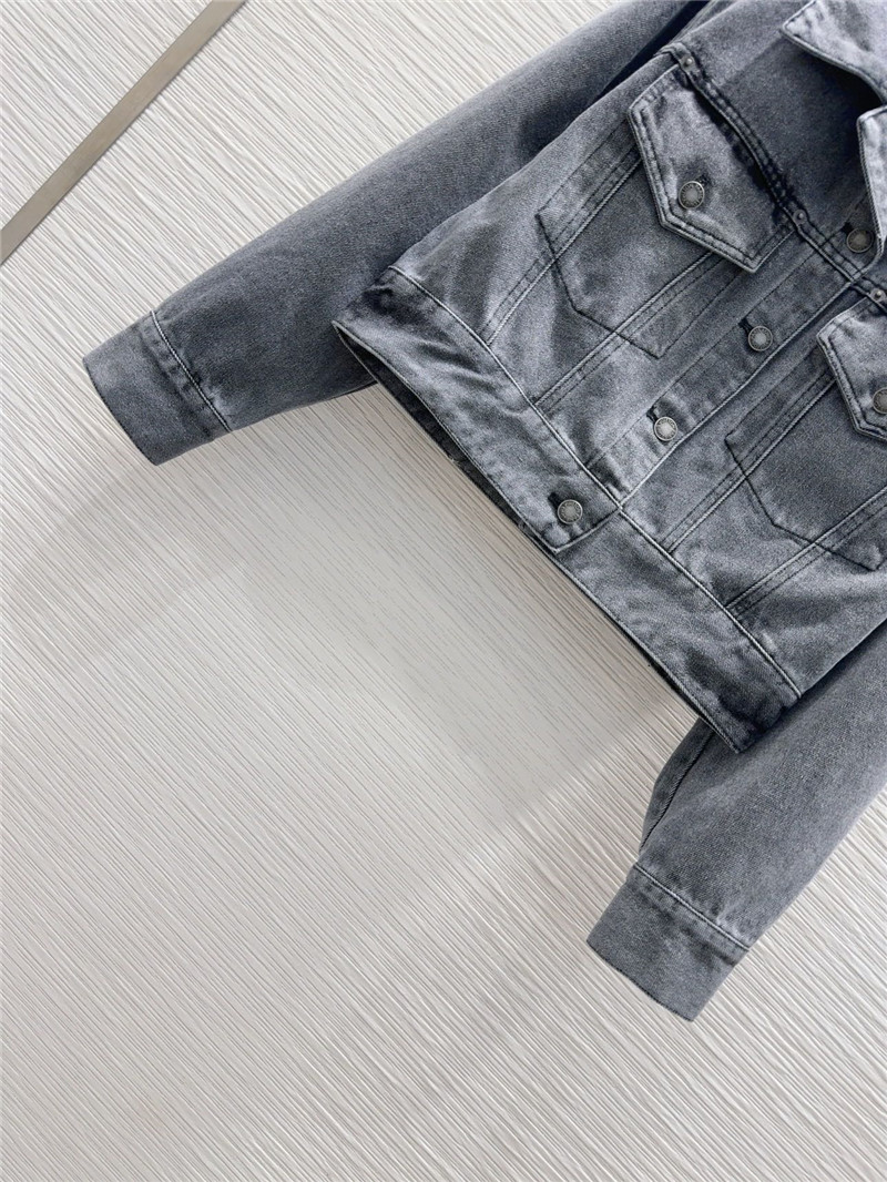l0vis Vvtt0n cropped grey denim jacket