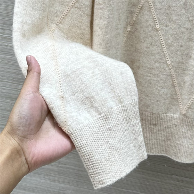 BC wool cashmere V-neck top replica clothes