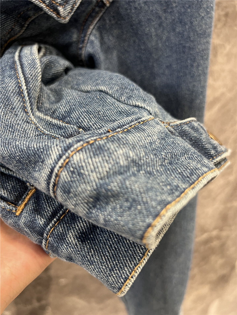 l0vis Vvtt0n lv beaded short denim jacket replica clothes