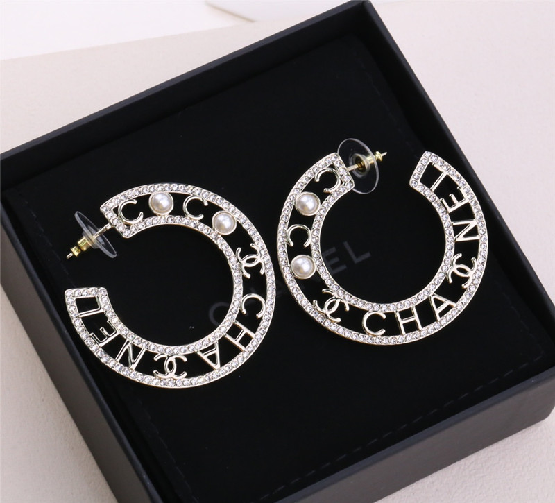 Ch**el new earrings