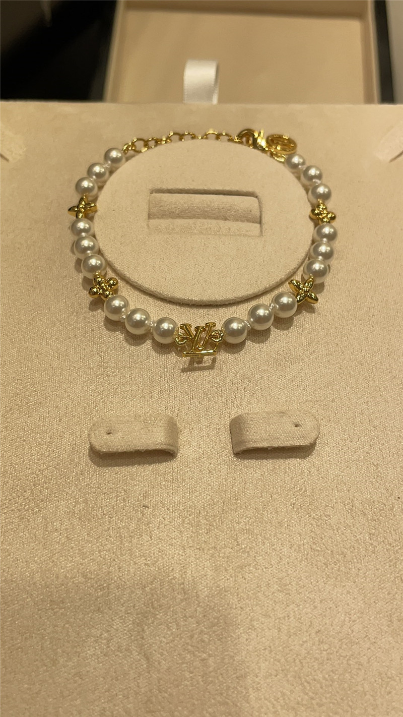 l0vis Vvtt0n lv green gold flower pearl bracelet