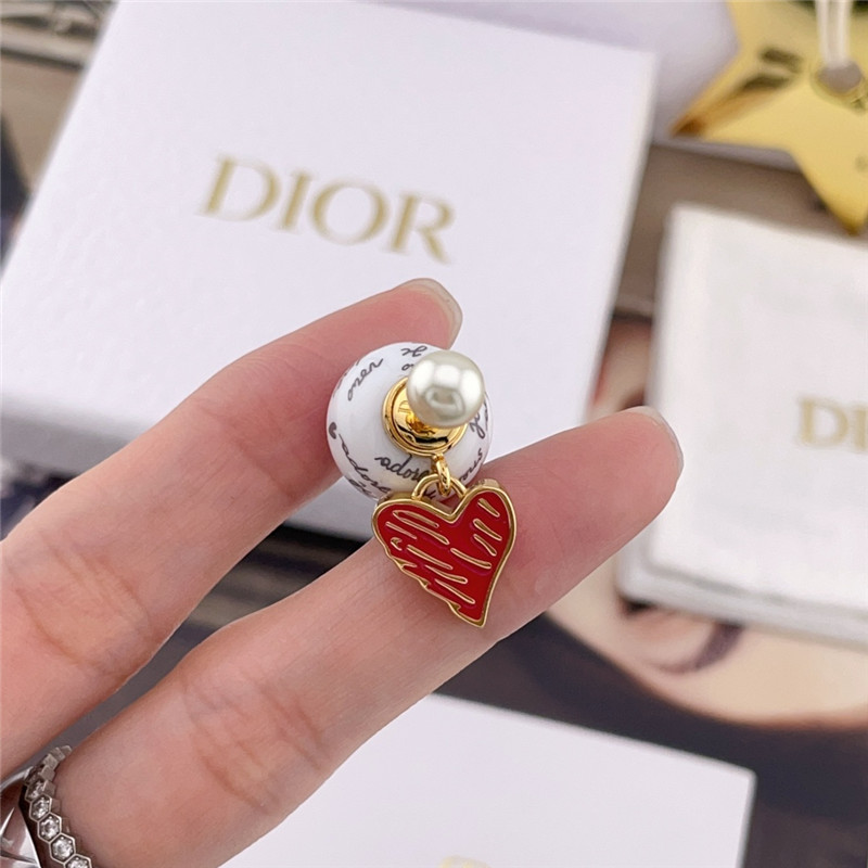 D10r new earrings