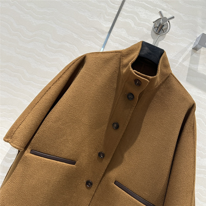 Vanitoo Temperament Small Cape