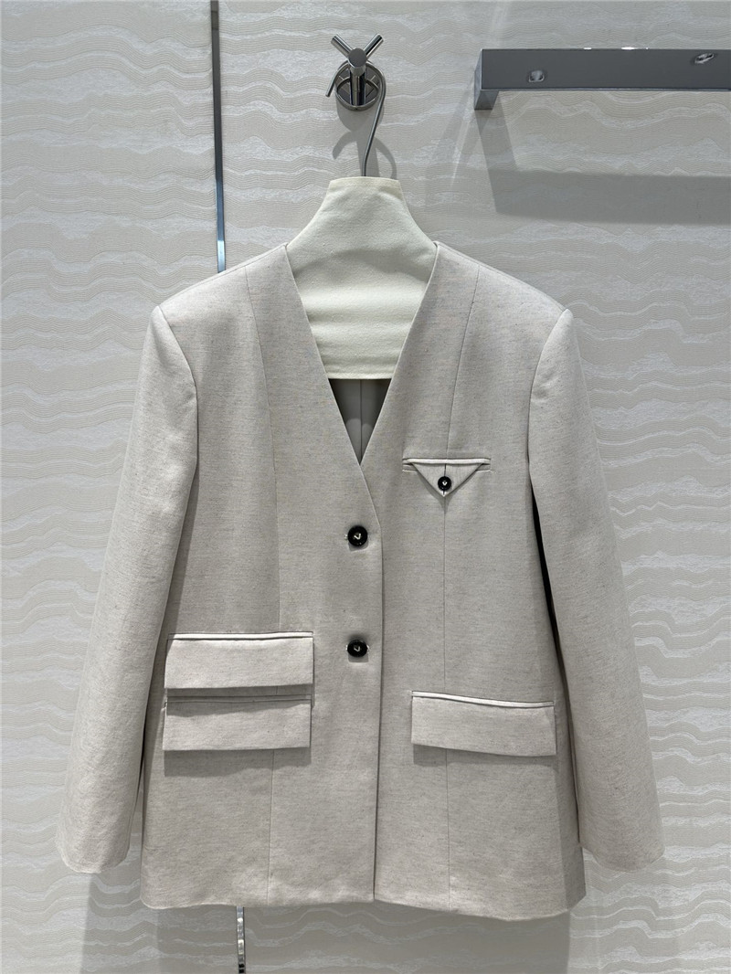 b0tt*ga Ven*ta big suit cheap replica designer clothes