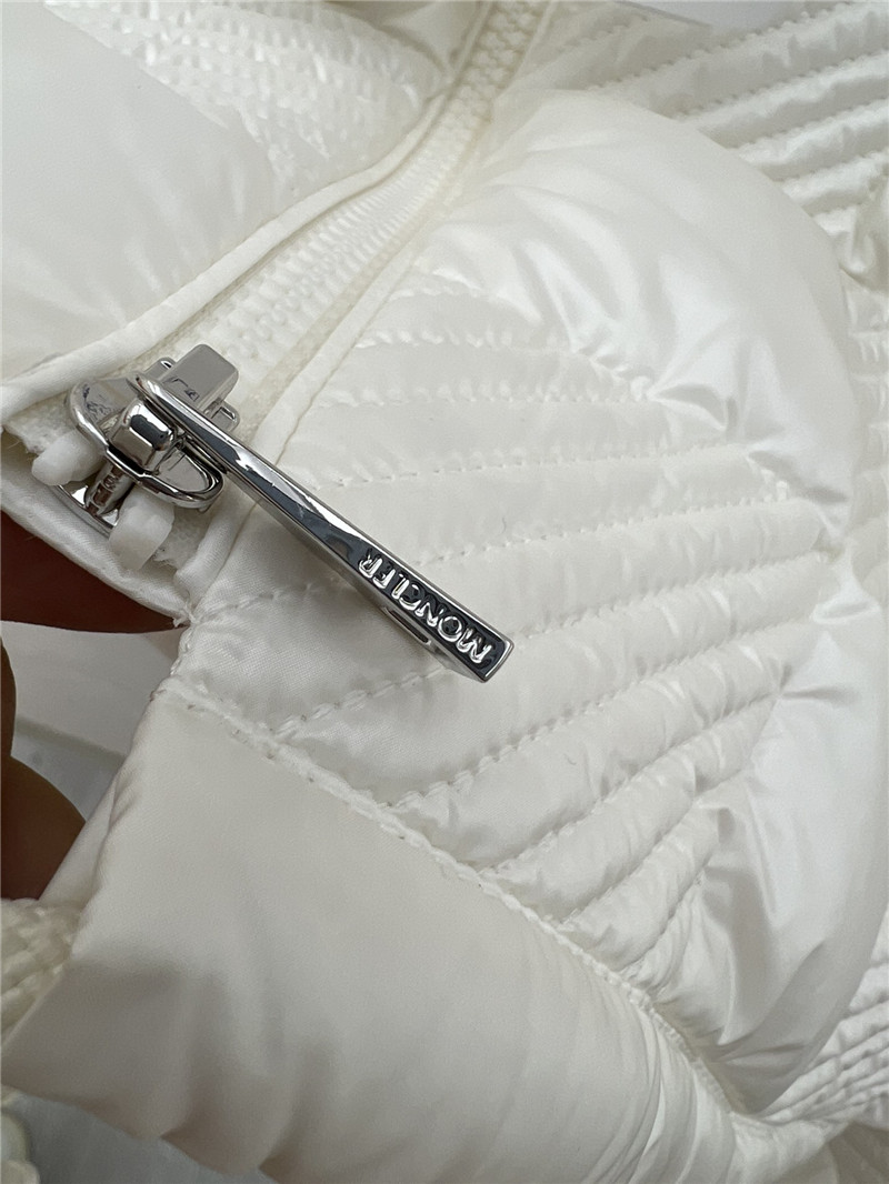 Moncler new lightweight down jacket replica clothes