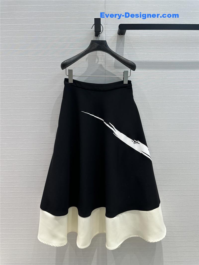 Va1e*ntin0 colorblock graffiti skirt replica d&g clothing