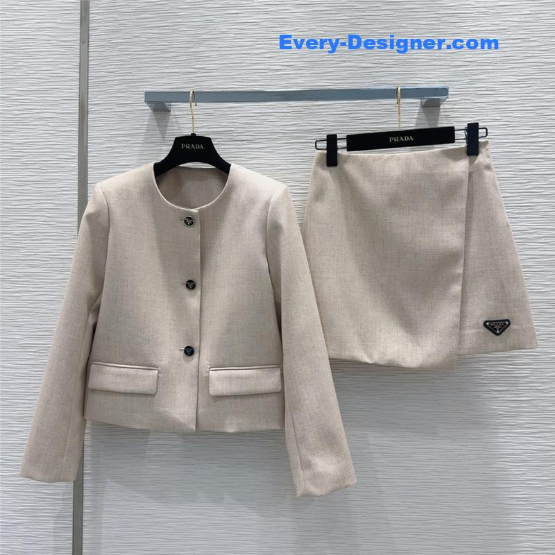 Pra*a classic logo suit replica clothing sites
