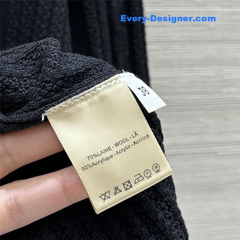 H**me5 cashmere long-sleeved top replica clothing sites