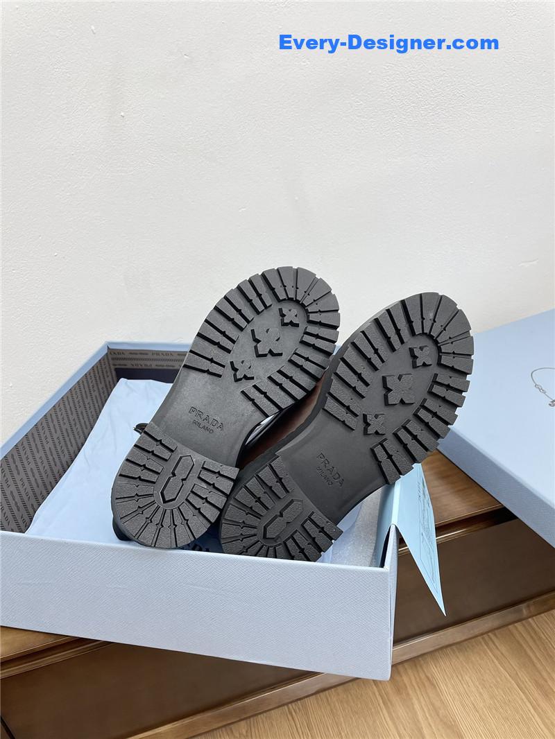 Pra*a leather work boots for women