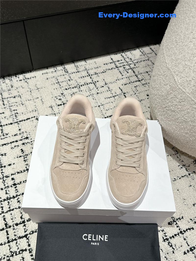 Ce1i*e beige suede huntington low lace-up sneakers