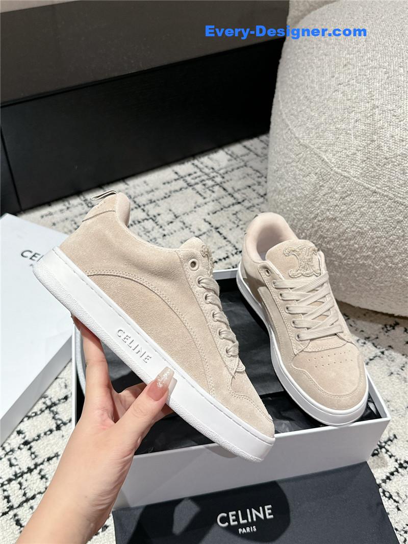 Ce1i*e beige suede huntington low lace-up sneakers