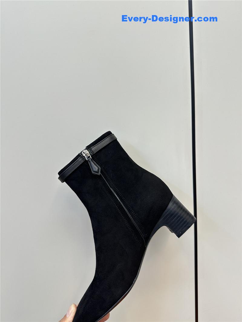H**me5 imperial 50 suede ankle boot