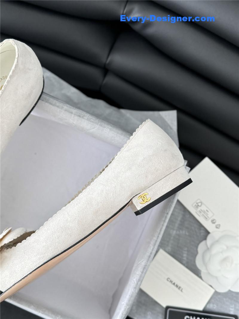 Ch**el camellia white suede flat pumps