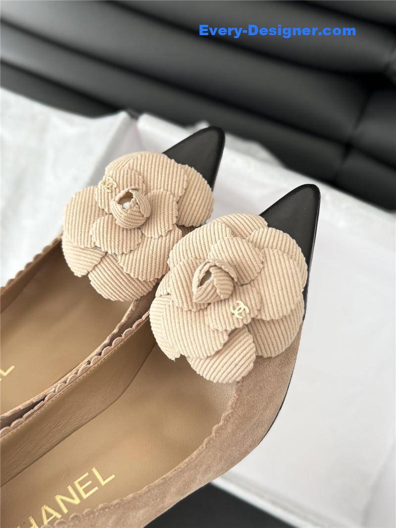 Ch**el camellia beige suede heel pumps