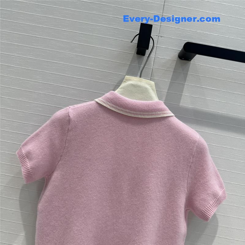 Va1e*ntin0 polo lead short -sleeved sweater replica clothing sites