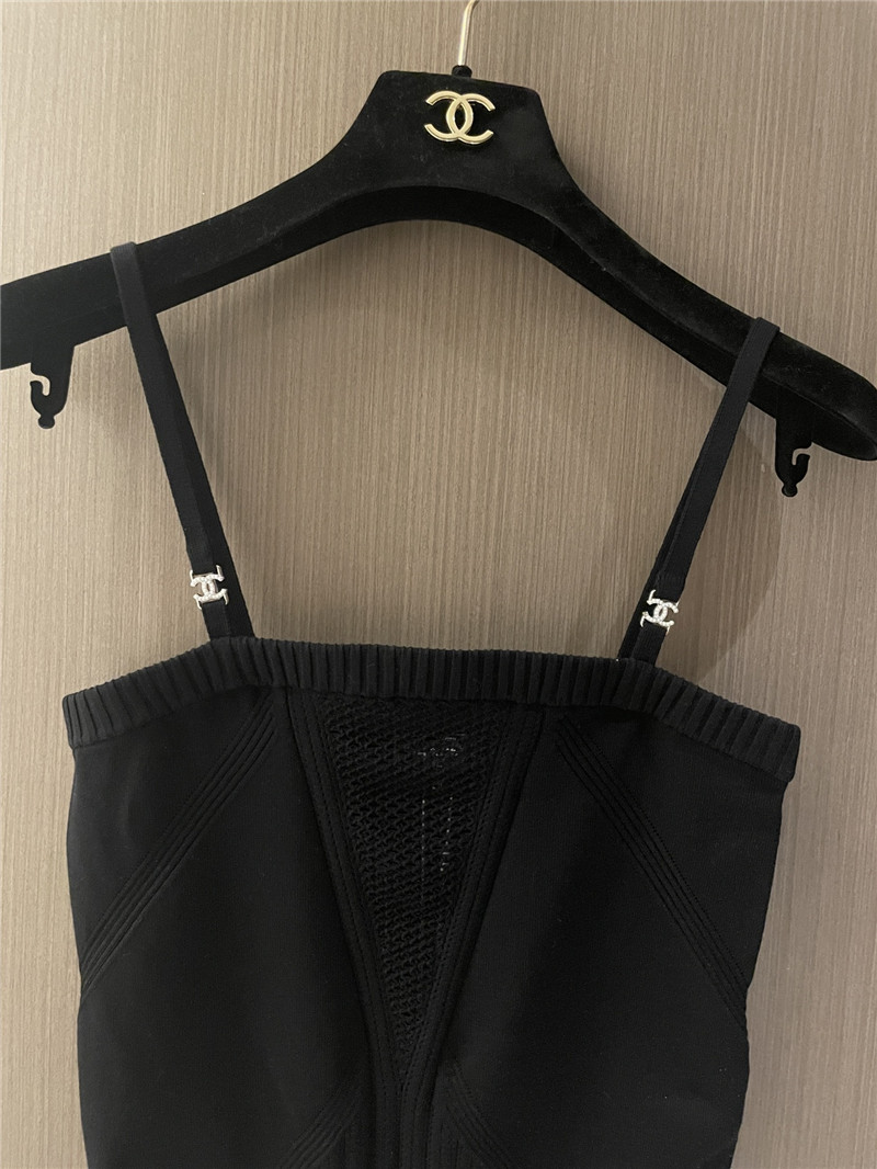 Ch**el hollow pearl logo sling replica clothing sites