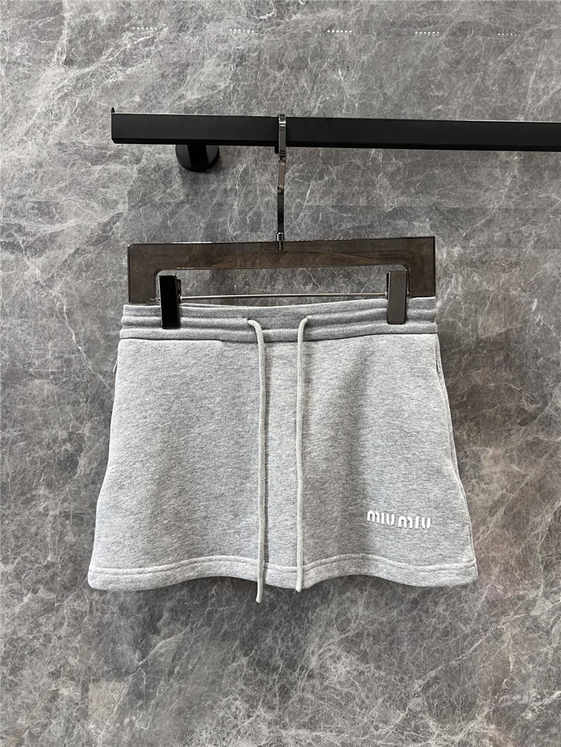 M1um1u round neck sweatshirt + short skirt set replica clothes