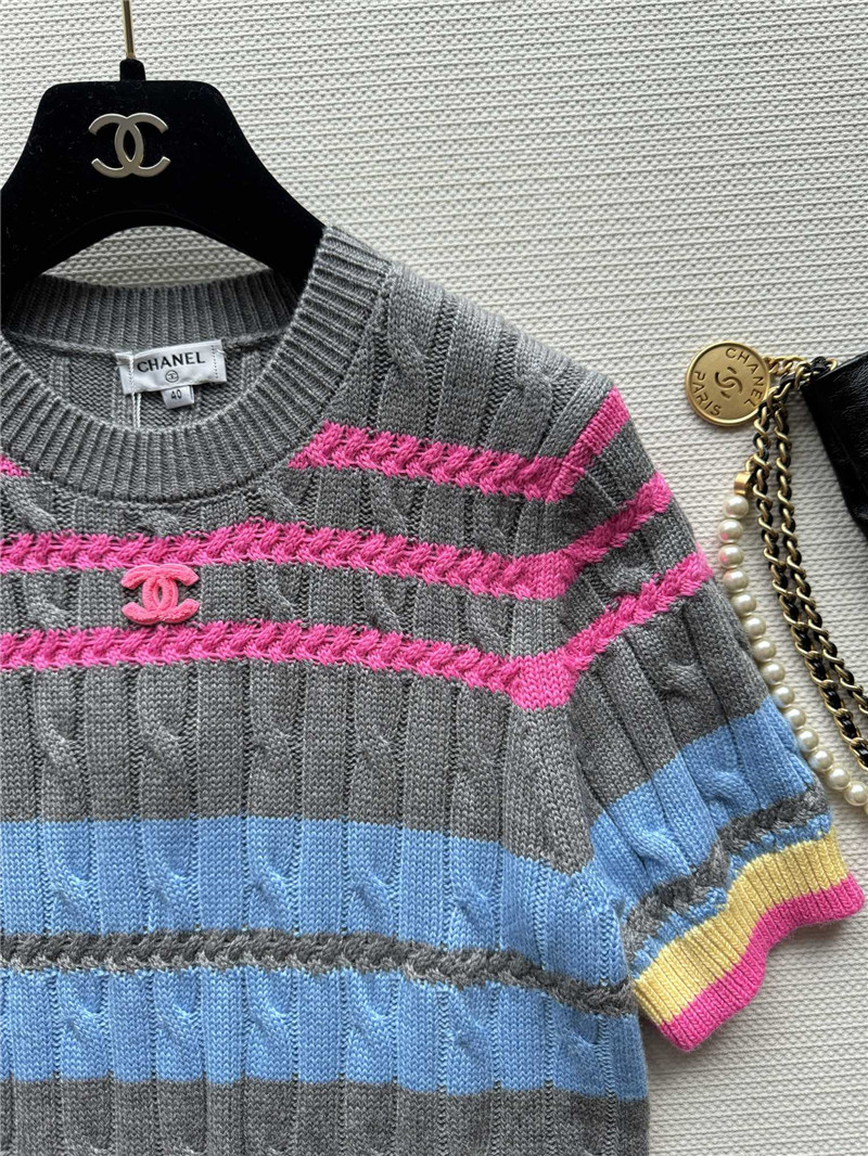 Ch**el multicolor striped cable-knit t-shirt grey