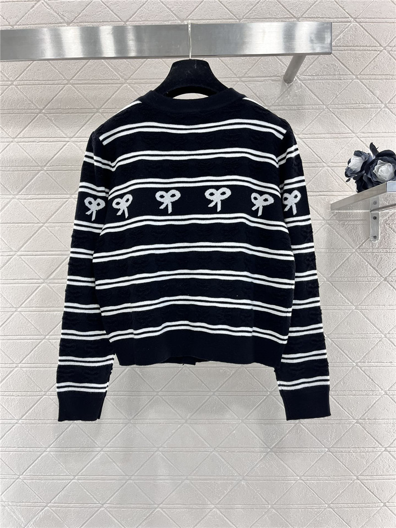 Ch**el bow intarsia striped cardigan black/white