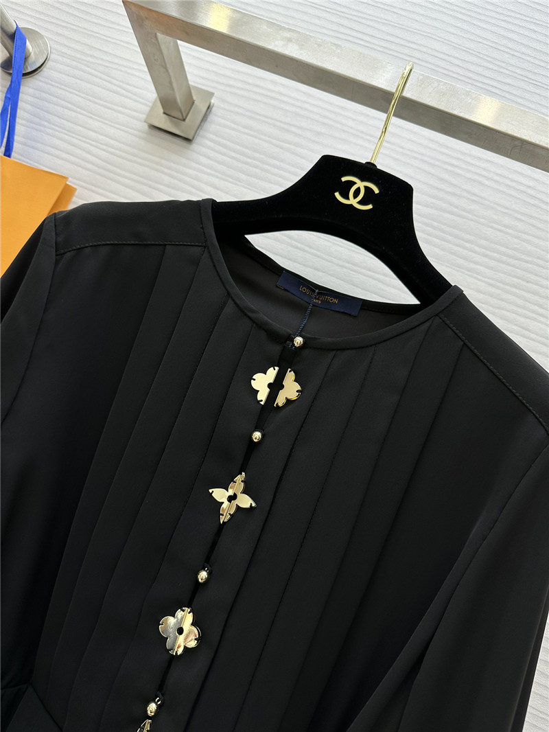 l0vis Vvtt0n lv long sleeve dress replica designer clothes