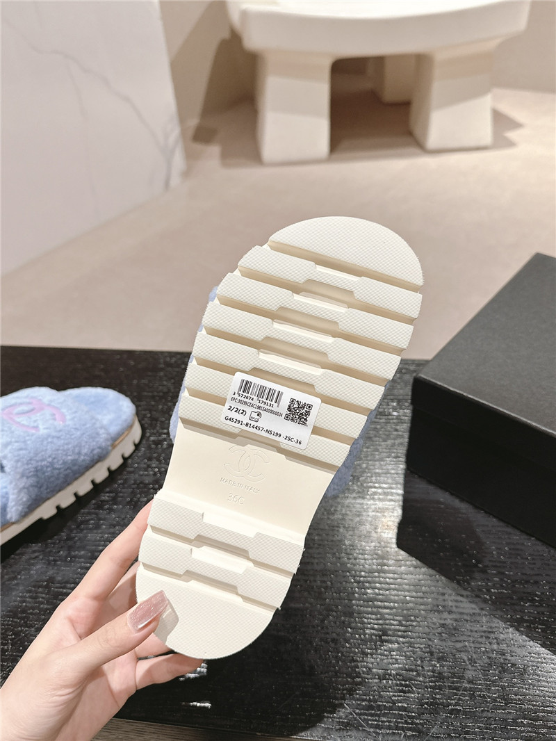 Ch**el blue wool home slide slippers