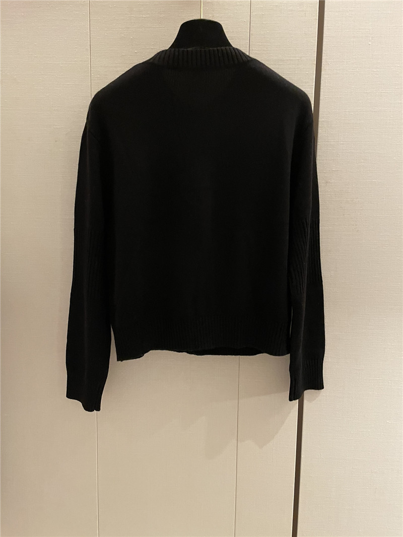Ch**el trunlocks crop cardigan black
