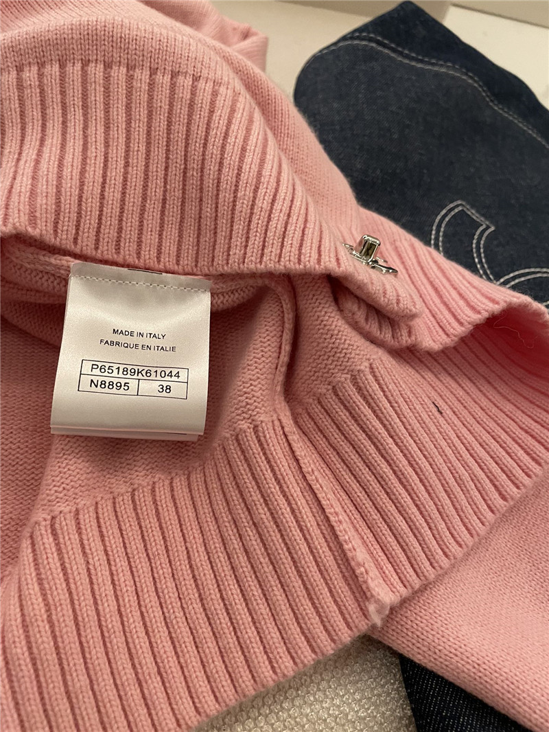 Ch**el trunlocks crop cardigan pink