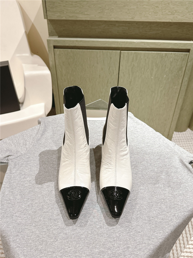 Ch**el pointed white oil wax leather ankle boots