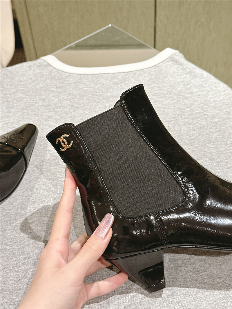 Ch**el pointed oil wax leather ankle boots