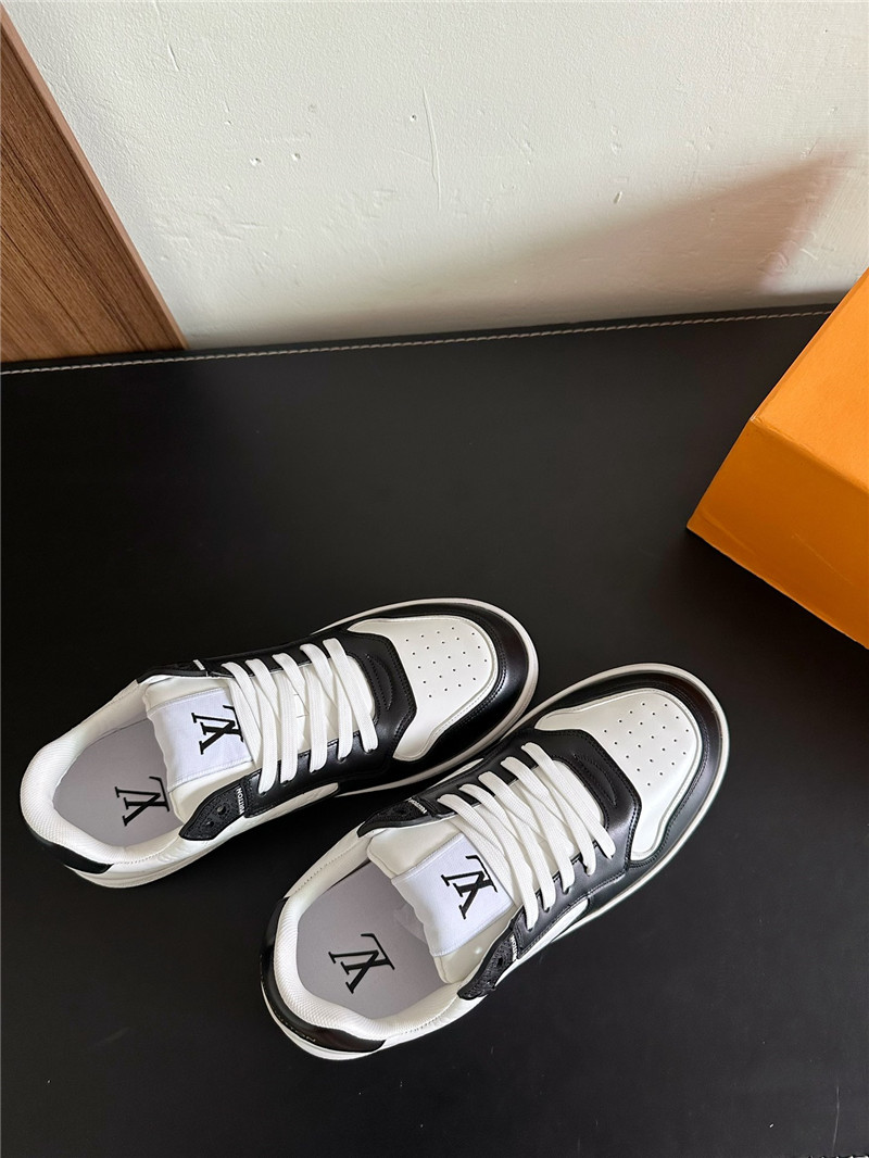 l0vis Vvtt0n lv stadium sneakers black white