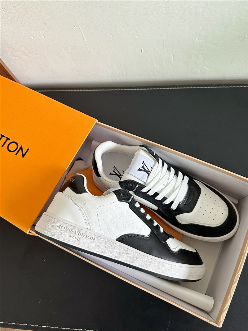 l0vis Vvtt0n lv stadium sneakers black white
