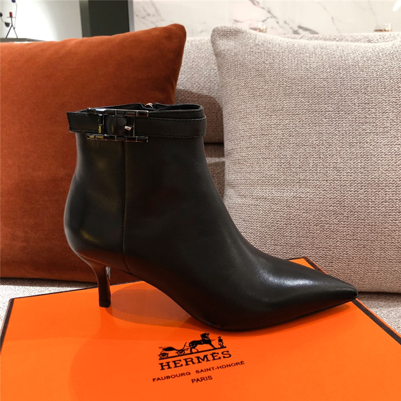 H**me5 blanche 60 ankle boot