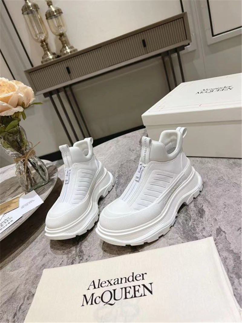 a1exa*der Mcqv*en white zip-up low top sneakers