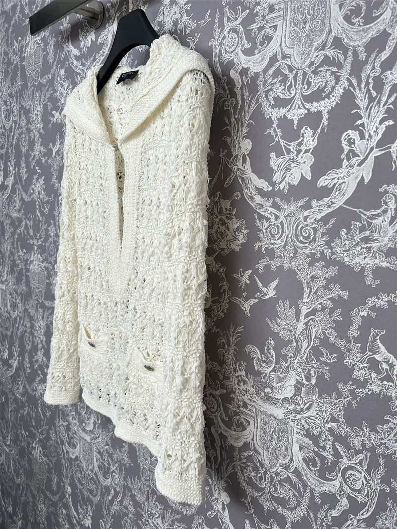 Ch**el crochet sailor-collar pullover in white
