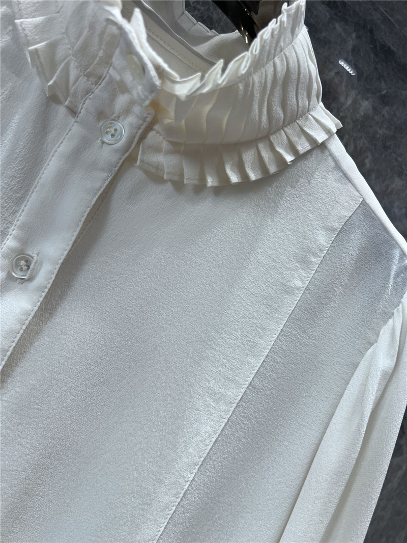 l0vis Vvtt0n lv pleated lace collar silk shirt replica clothes