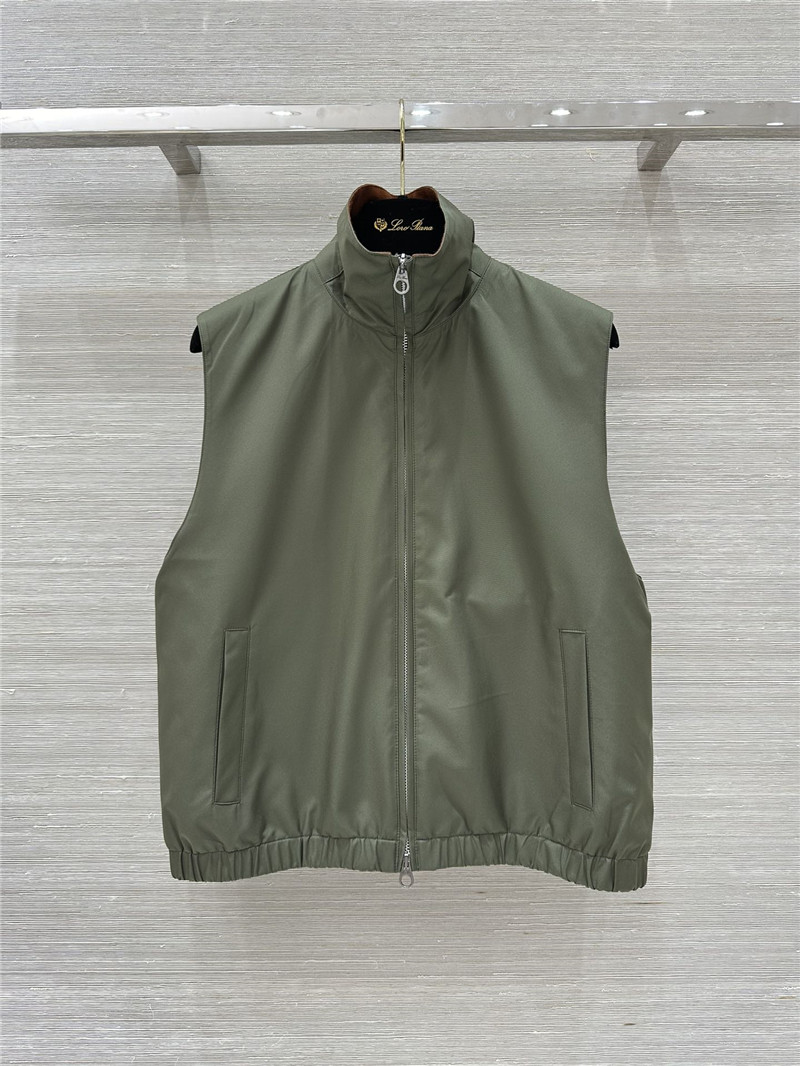 L0r0 P1ana traveler windproof vest replica d&g clothing