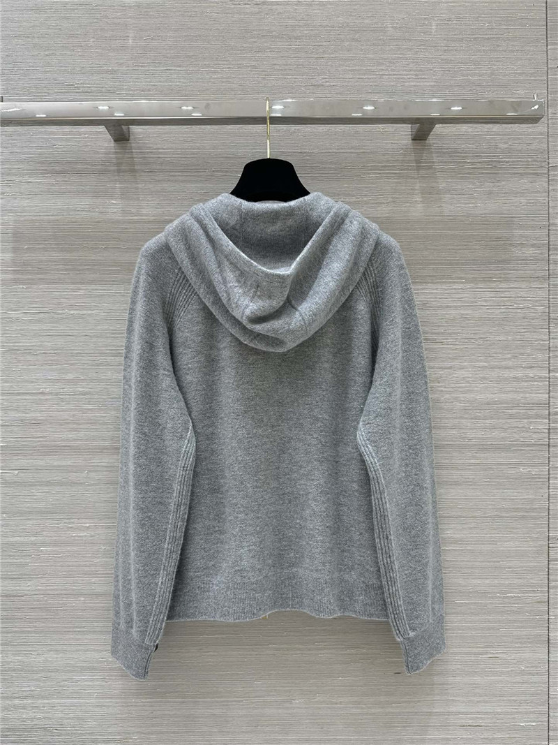 L0r0 P1ana elegant cashmere suit replica clothing sites