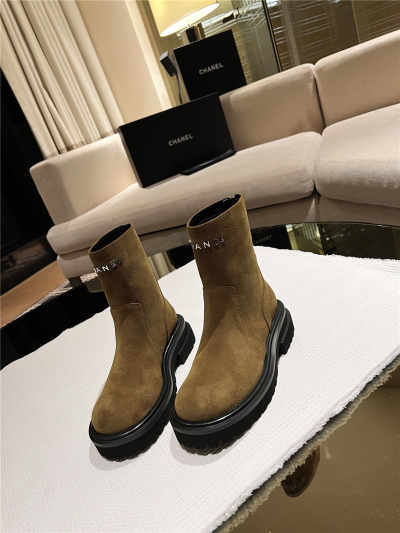 Ch**el women’s brown suede knight martin boots