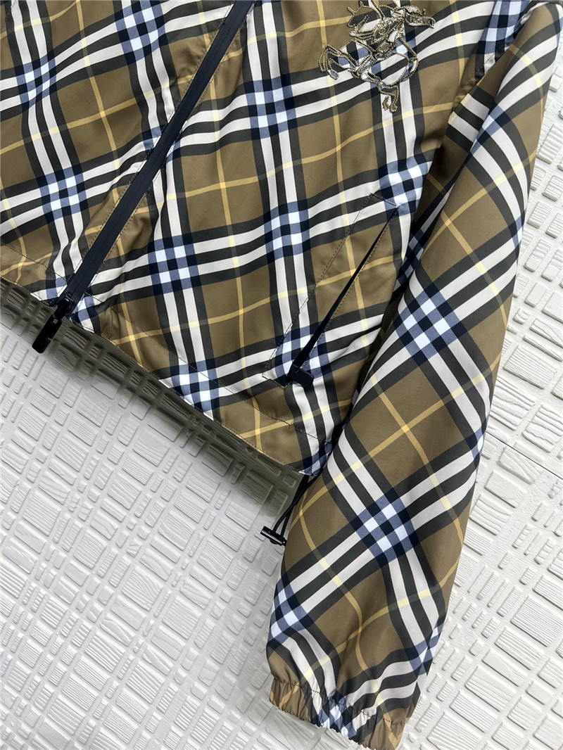 Bv*b*rry check jacket