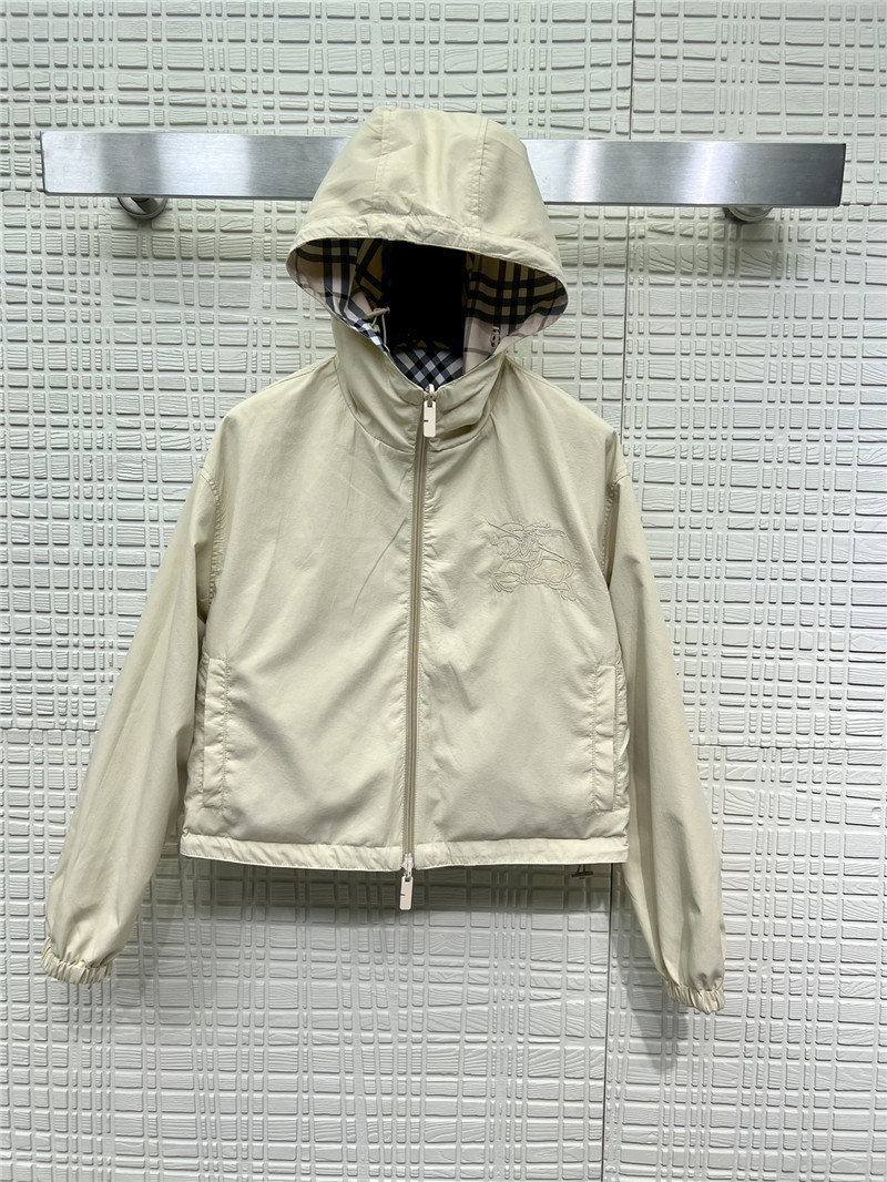 Bv*b*rry check jacket