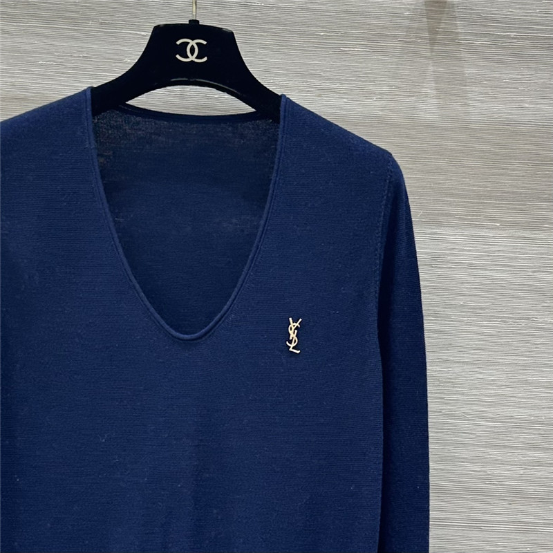Y51 v-neck merino wool sweater blue