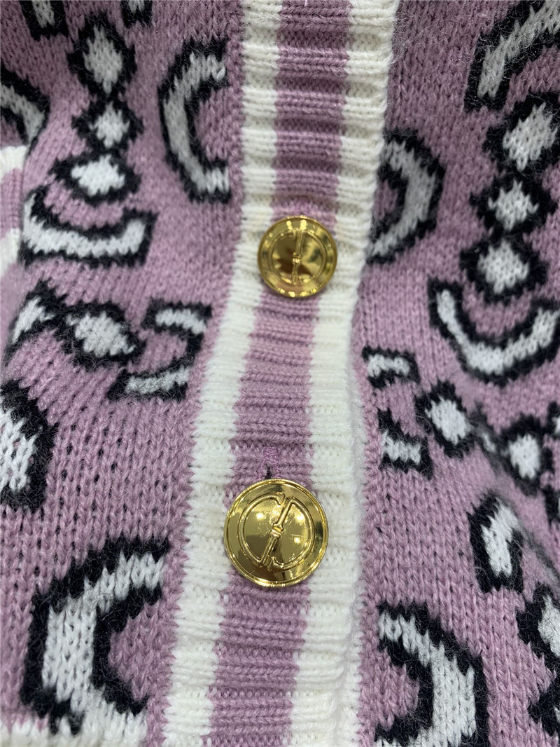 Gvc*1 v-neck oblique cardigan pink/black