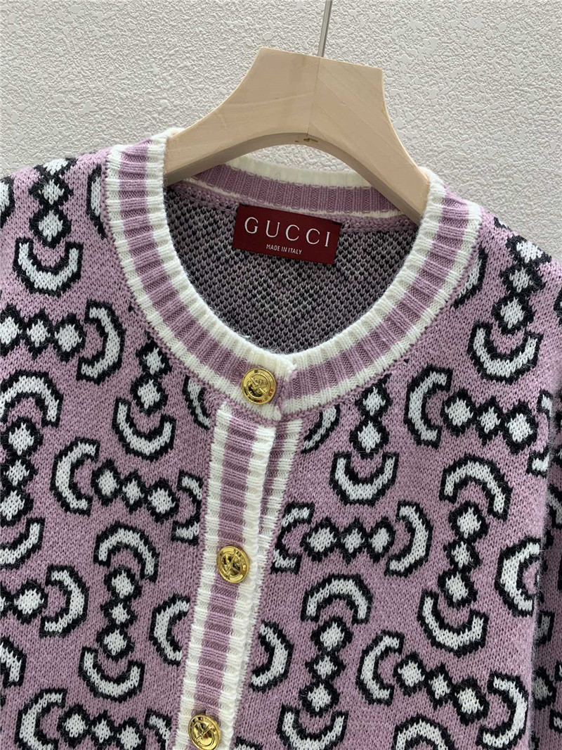 Gvc*1 crewneck oblique cardigan pink/black