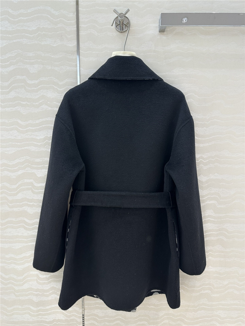 H**me5 cashmere jacquard coat