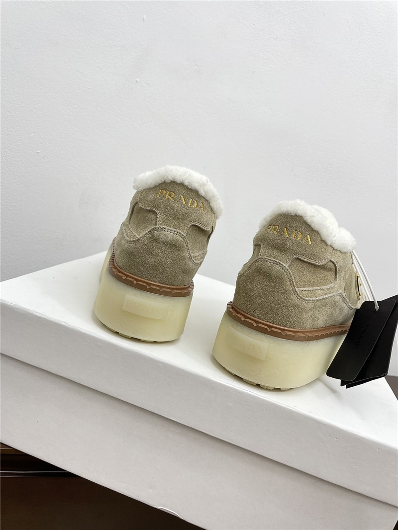 Pra*a winter platform suede sneakers beige