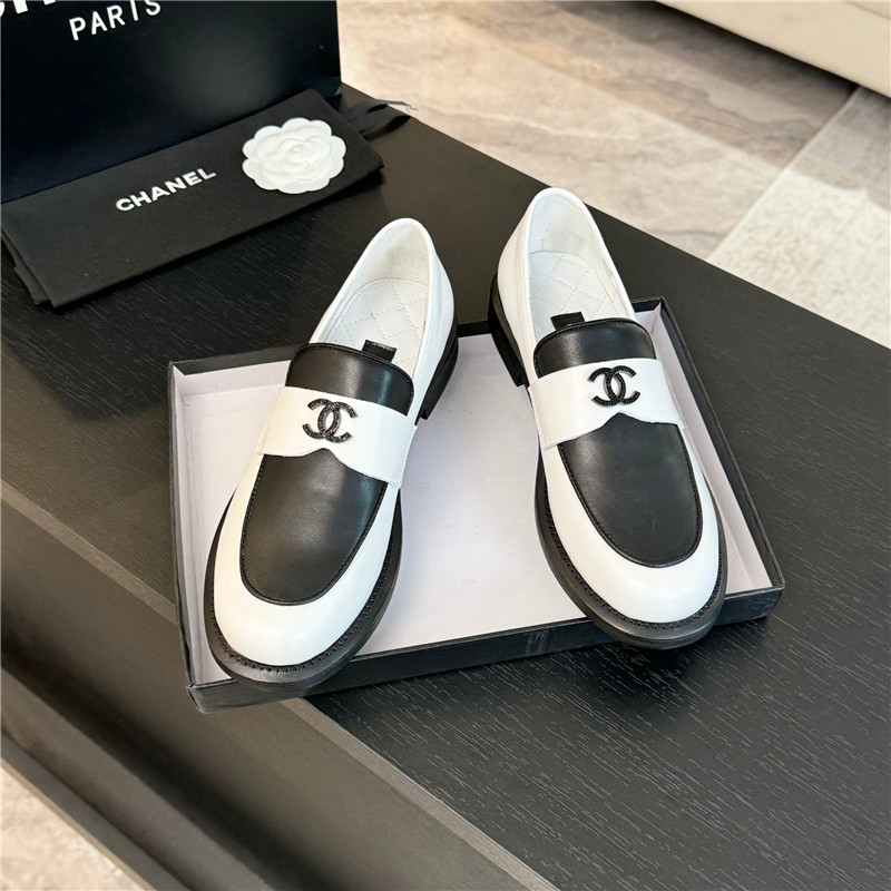 Ch**el white/black shiny lambskin moccasins loafers