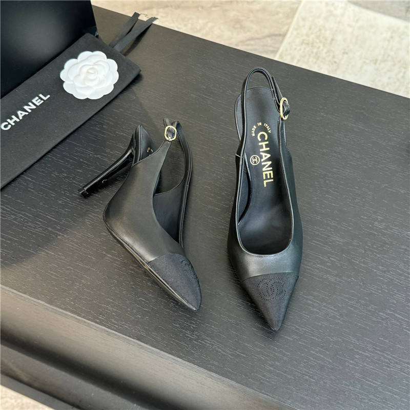 Ch**el pointed heel slingbacks in black leather/grosgrain