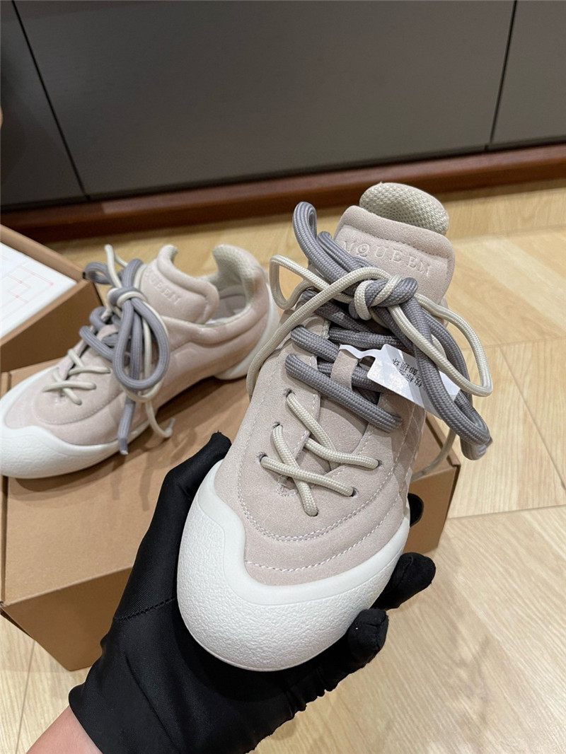 a1exa*der Mcqv*en flexion lace-up sneakers gray
