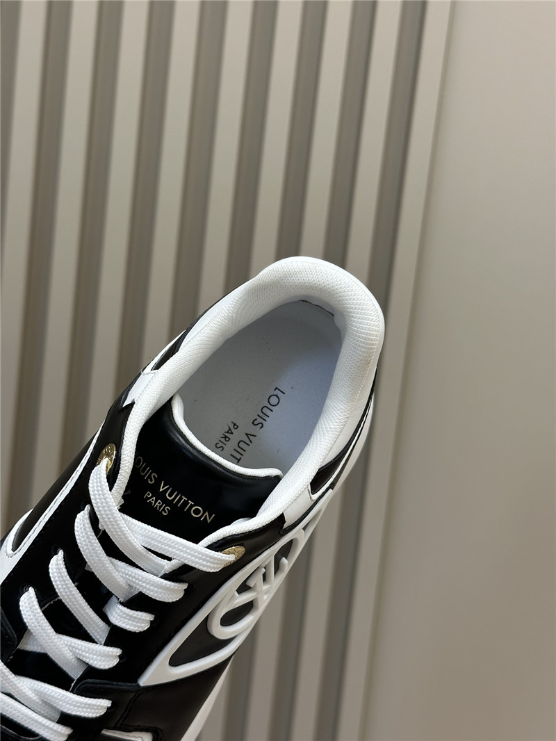 l0vis Vvtt0n neo run away sneakers black